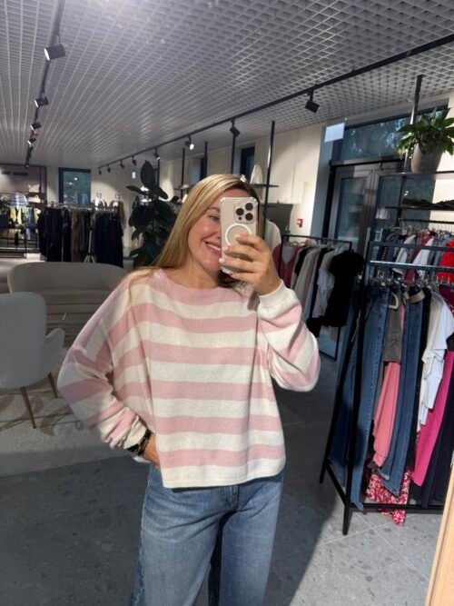 Megztinis PINK